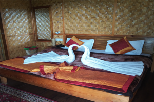 kausani hotel
